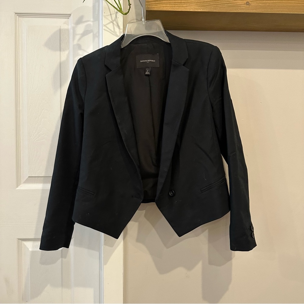 Banana Republic Factory women’s blazer - Petite 6